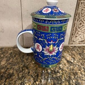 Blue Floral Ceramic Mug with Lid